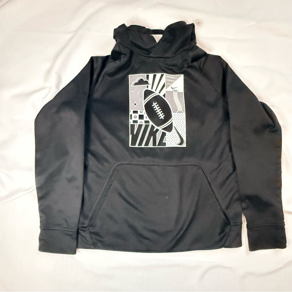 Nike Therma-Fit Black Pullover Jacket Hoodie Kids Size Large with Football
